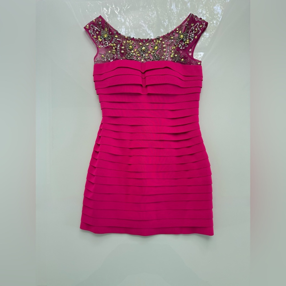 Sherri Hill - NWOT Pink Beaded Bandage Dress (Size 8) Authentic